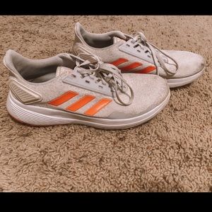 Addis’s woman’s tennis shoe size 9.5
